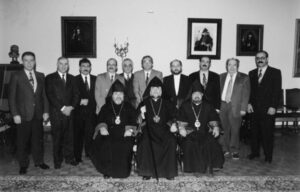 خلیفه گری ارامنه تهران،میزبان آرام،جاثلیق اعظم ارمنیان حوزه سیلیسی (داویدیان،نفر چهارم ایستاده از سمت راست)