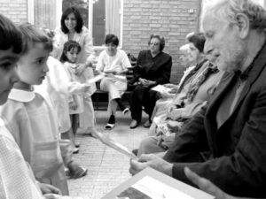 مراسم جشنواره رنگین کمان ها - ملاقات کودکان کودکستان های ارامنه تهران با سالمندان کلیسای حضرت گئورگ مقدس به مناسبت یکصدمین سالگرد تاسیس انجمن و روز جهانی سالمندان