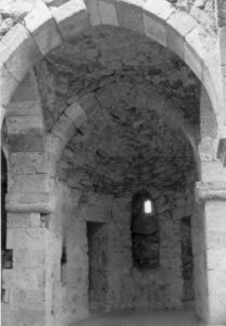 نمای داخلی کلیسای قریس