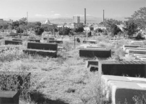 شکل1 . نمای عمومی گورستان ارامنه (امامیه) مائخذ: آرشیو میراث فرهنگی آذربایجان شرق