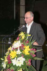 روبرت بگلریان
