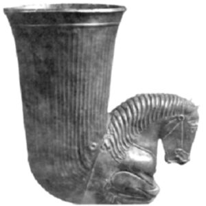 جام برنزی با سر اسب،نمونه ای از کلاه خود برنزی،قرن 5 تا 4 قبل از میلاد