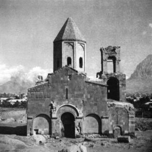 کلیسای هاکوپ مقدس در منطقه آبراگونیس در دهه 1980 میلادی