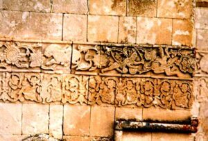 حجاری های ردیف سوم