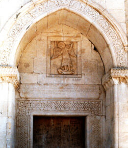 نقوش سردر ورودی شمالی