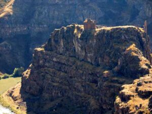 دیر آق چکابِرت