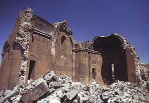 بقایای دیر آق چکابِرت