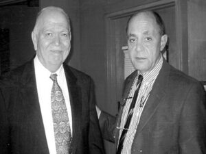 دکتر حق نظریان و پروفسور ریچارد هوانسیان در دانشگاه یو سی ال اِی