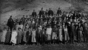 دانش آموزان پیش دبستانی و کودکستان فِکه،1912م