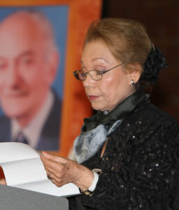 خانم هریپسیک داویدیان