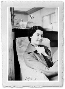 دکتر آلنوش طریان