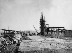 آغاز ساختمان بنای یادبود