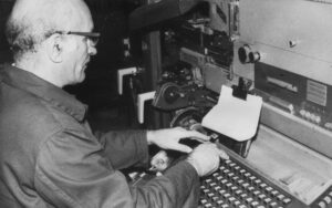 هووسِپ شهبازیان،سرپرست بخش حروف چینی در دهه 1970م