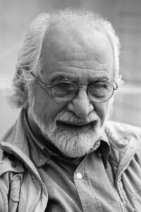 مهندس رُستُم وسکانیان