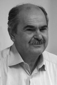 واروش آوانسیان