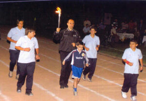 هروس آوانسیان،مشعل دار سی و نهمین دوره بازی های قهرمانی ارمنیان کشور،1385ش