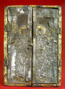 جعبه مخصوص نگهداری یادگارهای مقدس،شهر وان،قرن نهم میلادی