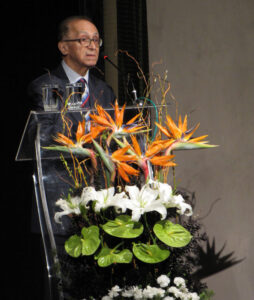 دکتر امیر اشرف آریانپور