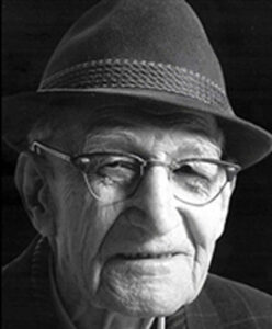 لئون میناسیان