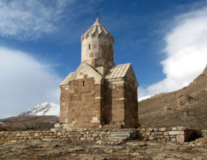 کلیسای مریم مقدس،باقی مانده از دیر دزور دزور