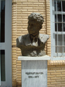 پیکره بارویر سواگ