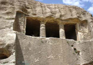 نمای خارجی گوردخمه فخریگاه