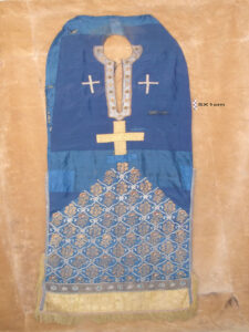 پوشش سوزن دوزی شده روحانیون،مخصوص مراسم مذهبی متعلق به قرن نوزدهم میلادی