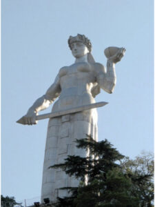 مجسمه مادر گرجستان