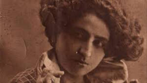 کنار آزناووریان