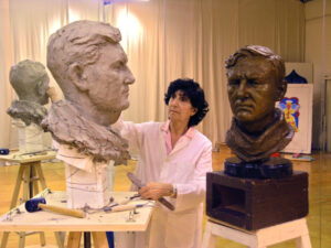 آلیس ملکیان در حال کار