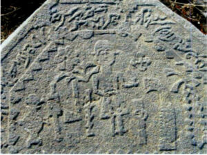 تصویر 20: گورنگاره شخص خراط با تسبیح در دست و کلاه نمدی با ابزار کار و قلیان و سماور