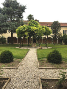 باغ محوطه حیاط داخلی دیر سورپ قازار عکس ها از مولف