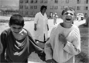 بچه های جنگ،عکس از گِرمان آواکیان