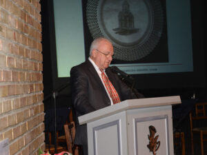 دکتر آشوت گریگوریان