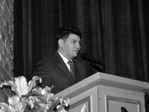 آرتویت زهرابیان،مجری برنامه