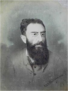 گریگور آتزرونی