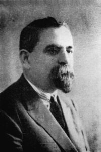 وزیر آموزش عمومی – گئورک قازاریان