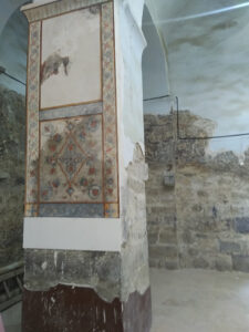 تصویر4: نقش های ظاهر شده در ستون سوم