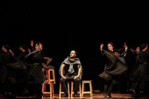 صحنه هایی از تئاتر اجرا شده در مراسم