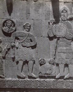 مجموعه ای از حکاکی ها و نقش برجسته های کلیسای سورپ خاچ ‏جزیرۀ آقتامار، نیمۀ نخست سدۀ بیستم میلادی