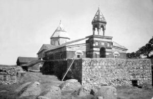 دیر جزیرۀ کتوتس،1910م، عکس ها از ه. ماقاکیان‏