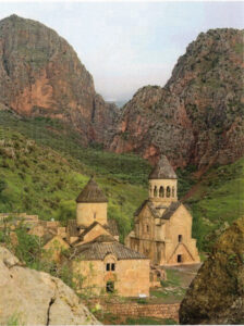 نمای شمال غربی مجموعۀ کلیسایی نوراوانک