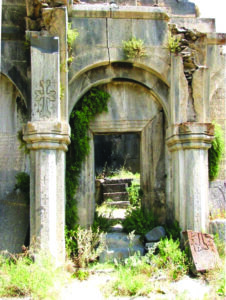 مدخل دیر آراتس