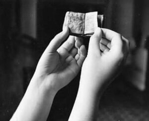 کوچکترین کتاب دستنویس