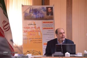 کارگاه آموزشي « تغيير شبکه‌هاي متعارف به شبکه‌هاي هوشمند از طريق ريز شبکه»، بوشهر، 1395ش