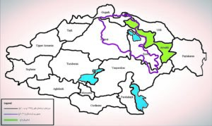 ارمنستان پیش از حمله عرب ها در سده نهم میلادی،آرتساخ (قراباغ سابق) با رنگ سبز و ارمنستان کنونی با خط بنفش رنگ مشخص شده است.