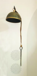 زنگ کوچک مورد استفاده در جلفای نو